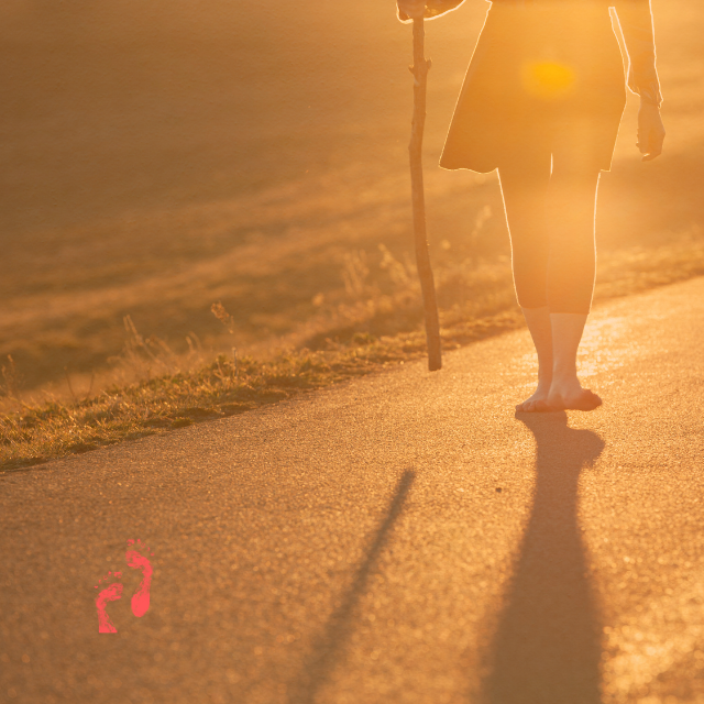 na našich poutích se dotýkáme nohama země a čerpáme sílu a cit